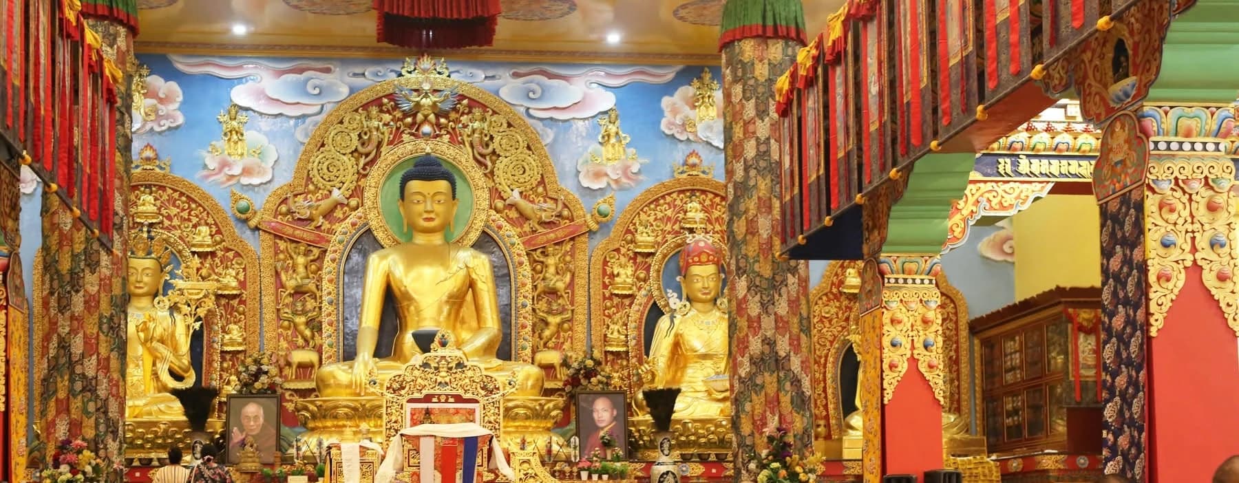 Con đường huyết mạch giữ cho ngọn đèn chánh pháp luôn rạng ngời và trường tồn cùng thời gian.